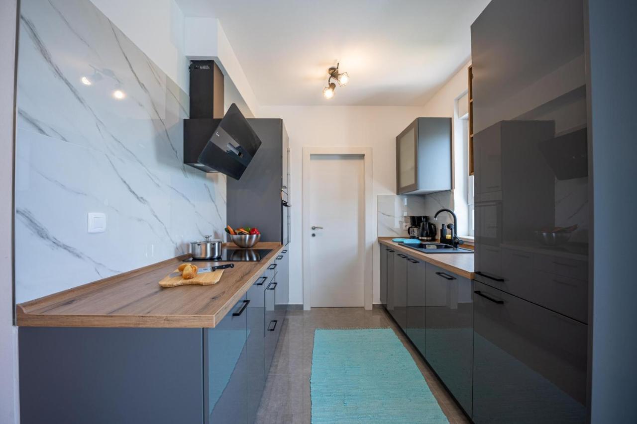 Domus Alba Apartments Pula Dış mekan fotoğraf